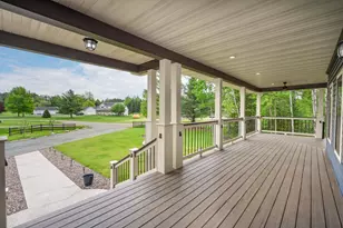 W6880 Maplewood Ln, Milford, WI 54451 - Photo 6