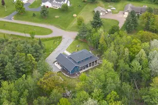 W6880 Maplewood Ln, Milford, WI 54451 - Photo 4