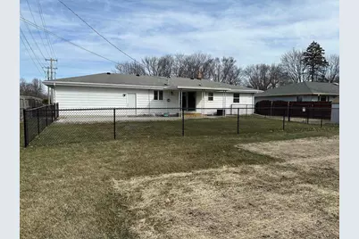 1918 Randolph Road, Janesville, WI 53545 - Photo 42