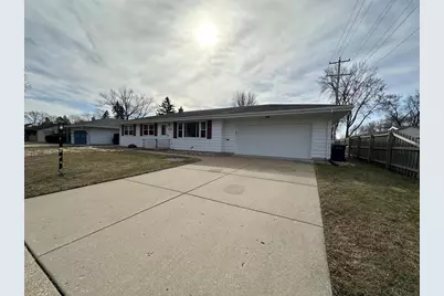 1918 Randolph Road, Janesville, WI 53545 - Photo 2