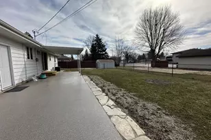 1918 Randolph Rd, Janesville, WI 53545 - Photo 36