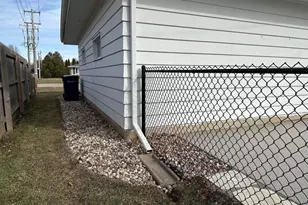 1918 Randolph Rd, Janesville, WI 53545 - Photo 40