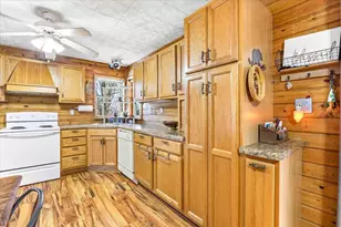 W8731 Ember Ave, Oxford, WI 53952 - Photo 8