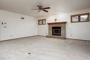 4013 Bordeaux Dr, Janesville, WI 53546 - Photo 10