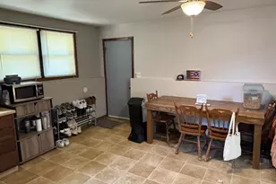 220-222 Lincoln St, Brooklyn, WI 53521 - Photo 10