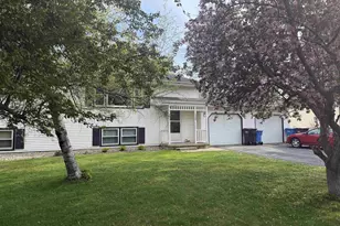 220-222 Lincoln St, Brooklyn, WI 53521 - Photo 6