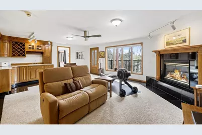 66 White Oaks Lane, Madison, WI 53711 - Photo 22