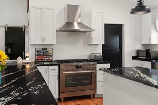 11218 N Crocker Rd, Brooklyn, WI 53521 - Photo 10