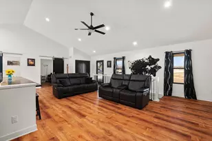 11218 N Crocker Rd, Brooklyn, WI 53521 - Photo 6