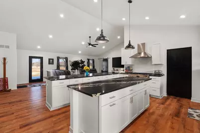 11218 N Crocker Road, Brooklyn, WI 53521 - Photo 12