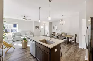 6972 Belle Fontaine Blvd, Middleton, WI 53562 - Photo 16