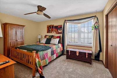 2341 Effingham Way, Sun Prairie, WI 53590 - Photo 16