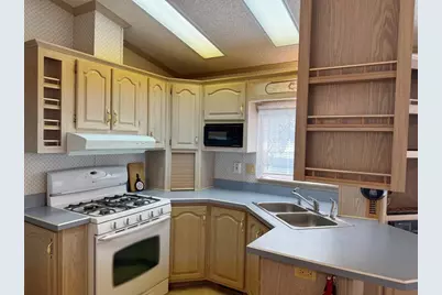 420 Skyline Drive, Edgerton, WI 53534 - Photo 10