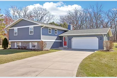 2500 Pinto Trail, Mcfarland, WI 53558 - Photo 1