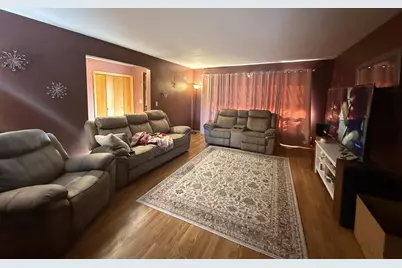 1619 6th Street, Beloit, WI 53511 - Photo 2