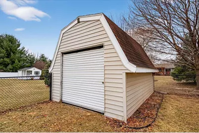 559 Elijah Court, Janesville, WI 53536 - Photo 10