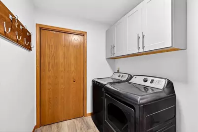 559 Elijah Court, Janesville, WI 53536 - Photo 32