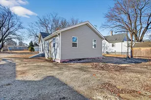 551 Vernon Ave, Beloit, WI 53511 - Photo 28