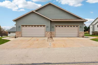 113 Jennifer Circle, Mount Horeb, WI 53572 - Photo 2