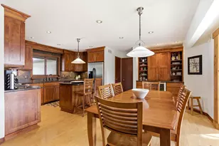 2460 Spring Rose Cir, Verona, WI 53593 - Photo 14