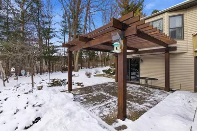 2460 Spring Rose Circle, Verona, WI 53593 - Photo 38