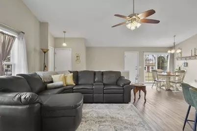 1418 S Walnut Street, Janesville, WI 53546 - Photo 8