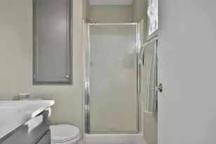 1418 S Walnut St, Janesville, WI 53546 - Photo 20