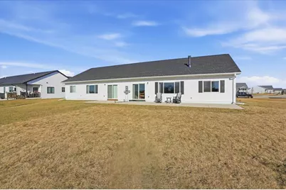 562 Stonewood Court, Janesville, WI 53536 - Photo 28