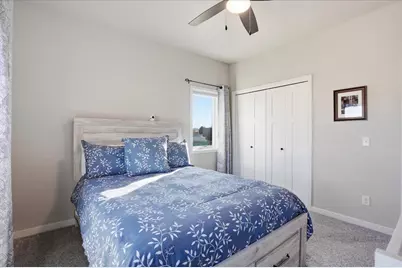 562 Stonewood Court, Janesville, WI 53536 - Photo 16