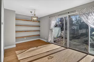 14 Whitcomb Cir, Madison, WI 53711 - Photo 8