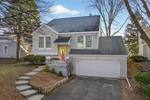 9 Crossbridge Ct, Madison, WI 53717 - Photo 1