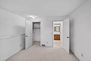 9 Crossbridge Ct, Madison, WI 53717 - Photo 38