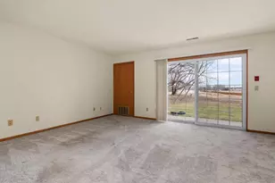 859 Park St, Oregon, WI 53575 - Photo 8