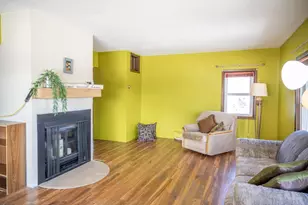 203 Franklin St, Elroy, WI 53929 - Photo 14