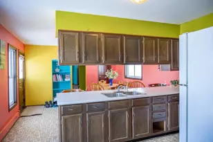 203 Franklin St, Elroy, WI 53929 - Photo 10