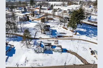 203 Franklin Street, Elroy, WI 53929 - Photo 6