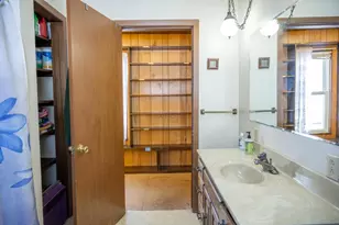 203 Franklin St, Elroy, WI 53929 - Photo 44