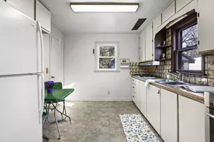 3914 Dennett Dr, Madison, WI 53714 - Photo 12