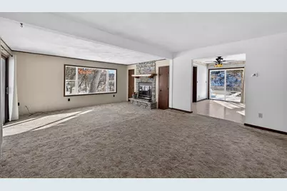 2201 W Crystal Springs Road, Janesville, WI 53545 - Photo 16