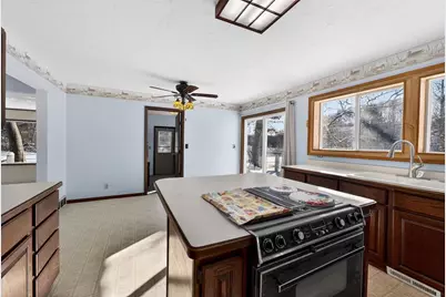 2201 W Crystal Springs Road, Janesville, WI 53545 - Photo 12