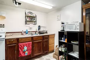 602 W Hilltop Trail, Fort Atkinson, WI 53538 - Photo 34