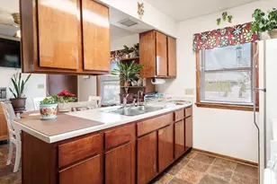 602 W Hilltop Trail, Fort Atkinson, WI 53538 - Photo 18