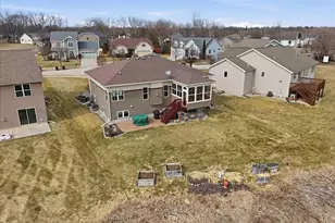 711 Cypress Ct, Sun Prairie, WI 53590 - Photo 46