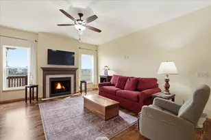 711 Cypress Ct, Sun Prairie, WI 53590 - Photo 8