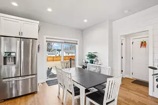 709 Spruce St, Sauk City, WI 53583 - Photo 12