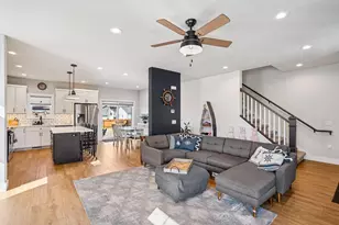 709 Spruce St, Sauk City, WI 53583 - Photo 10