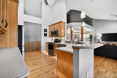 4604 Plantation Court, Middleton, WI 53562 - Photo 24