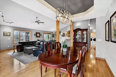 4604 Plantation Court, Middleton, WI 53562 - Photo 8