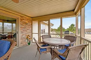 4604 Plantation Ct, Middleton, WI 53562 - Photo 16