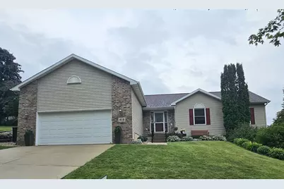613 Lucky Trail, Mount Horeb, WI 53572 - Photo 2